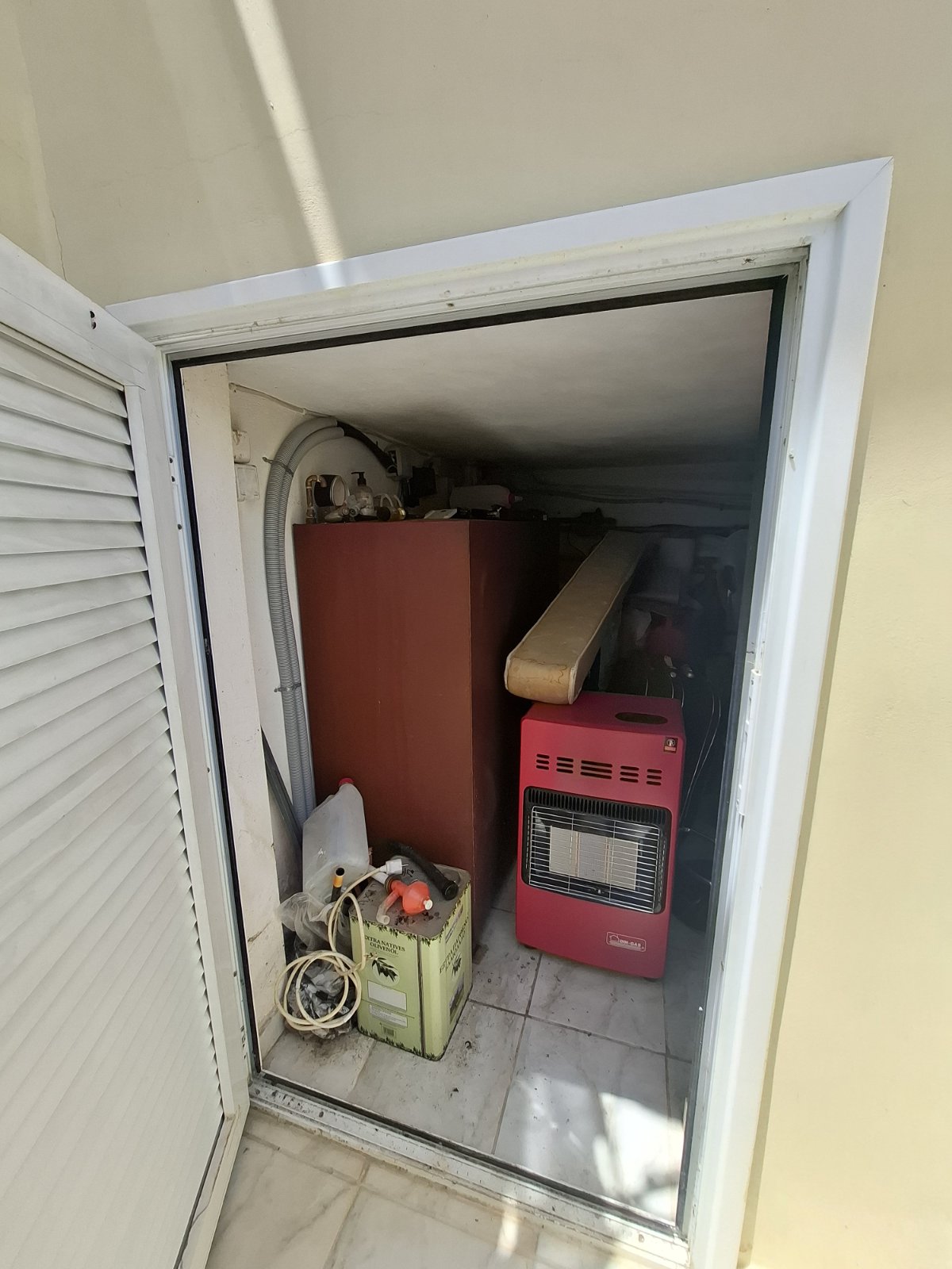 Edificio di 153 m² a Kaki Vigla, Salamina