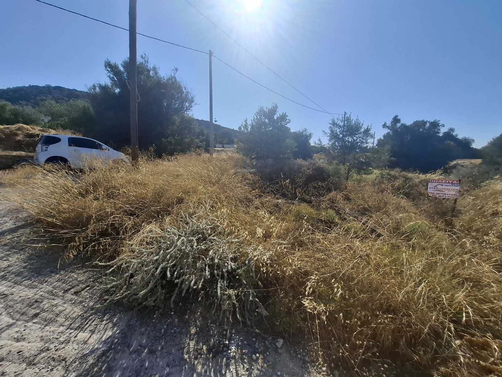 Γωνιακό οικόπεδο 500 τ.μ. στο Αιάντειο Σαλαμίνας