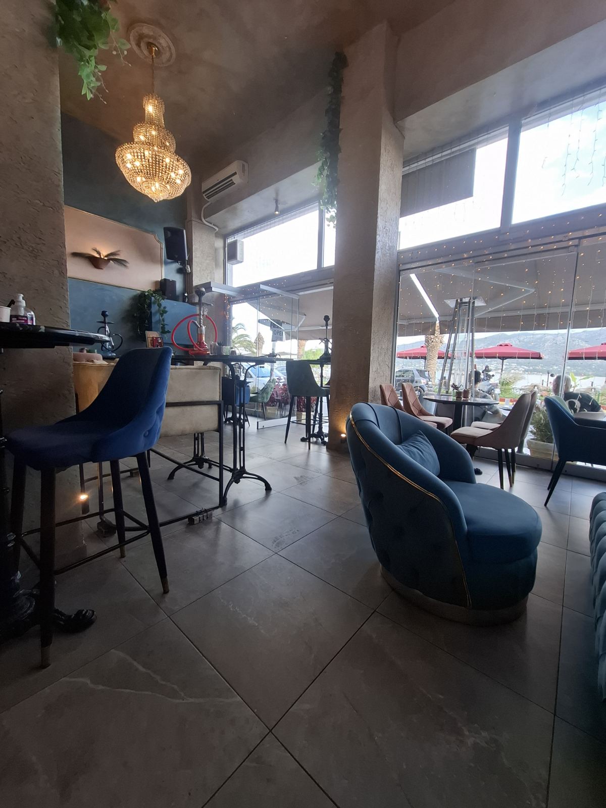 Caffetteria nel centro di Salamina