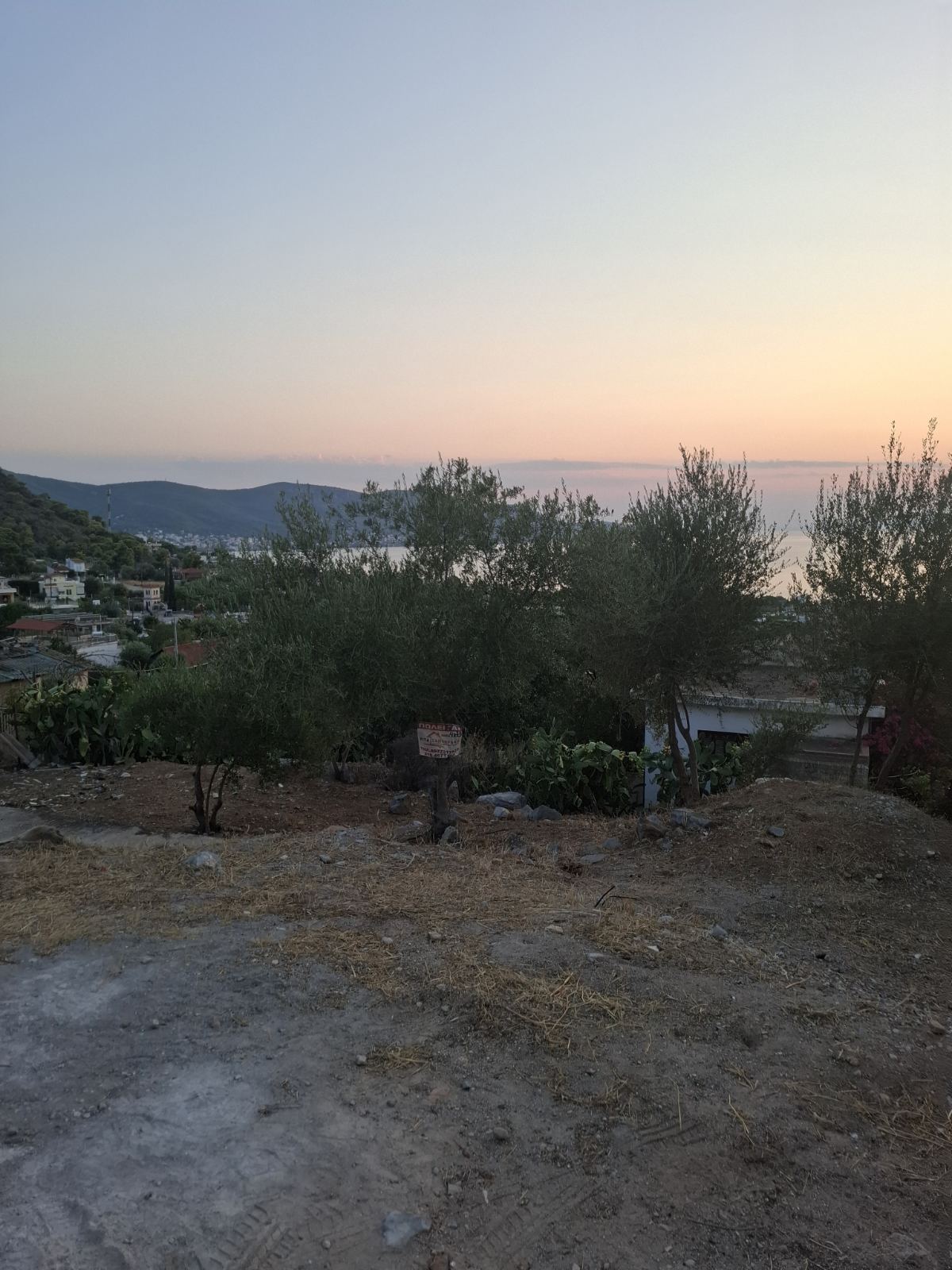 Οικόπεδο 180 τ.μ. στη 10η Στάση Αιαντείου Σαλαμίνας